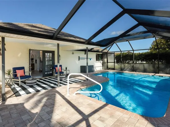 5107 86th Street Ct W, Bradenton, FL 34210