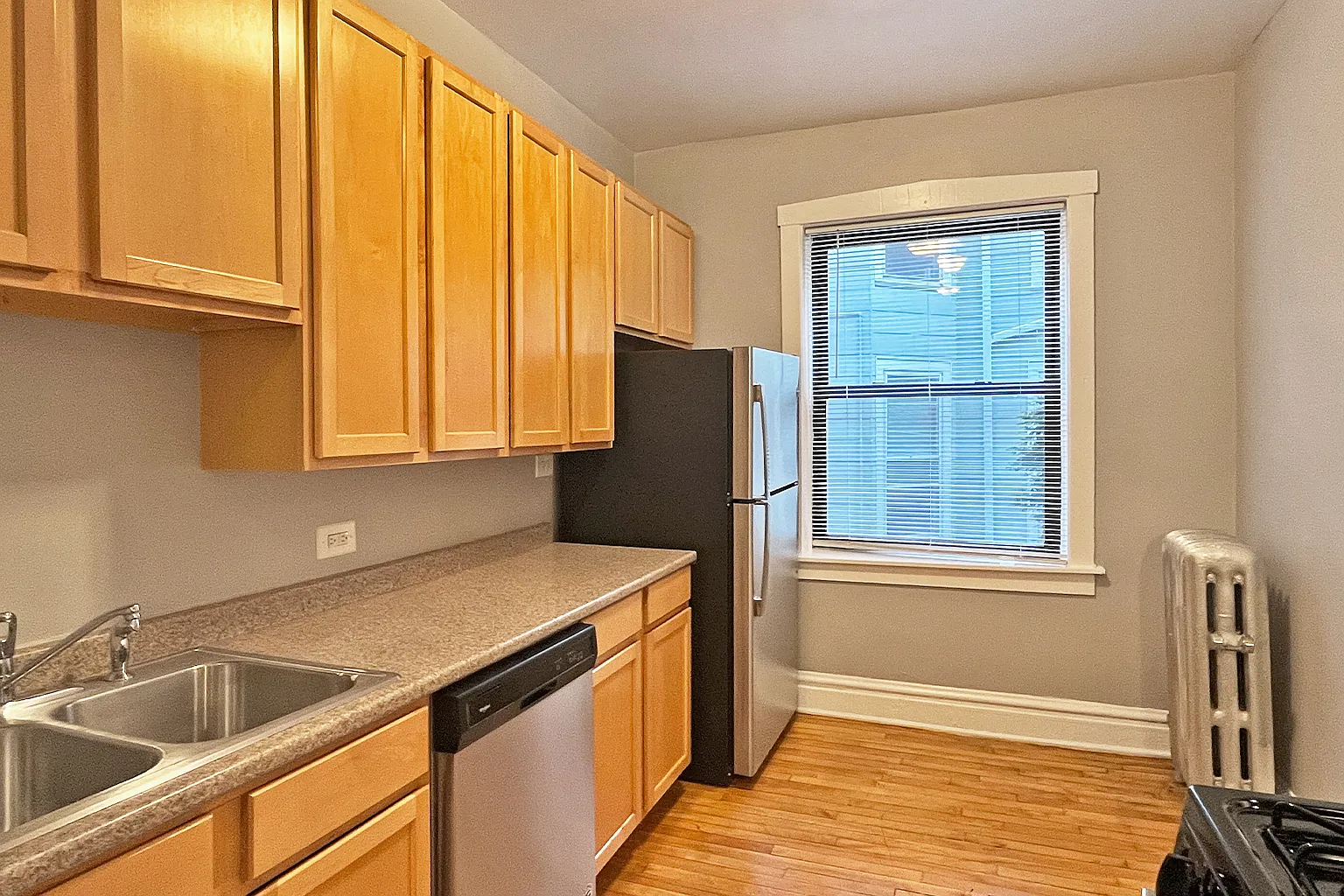 262-264 S. Marion St. and 1036-1038 Randolph St. — Photo 3