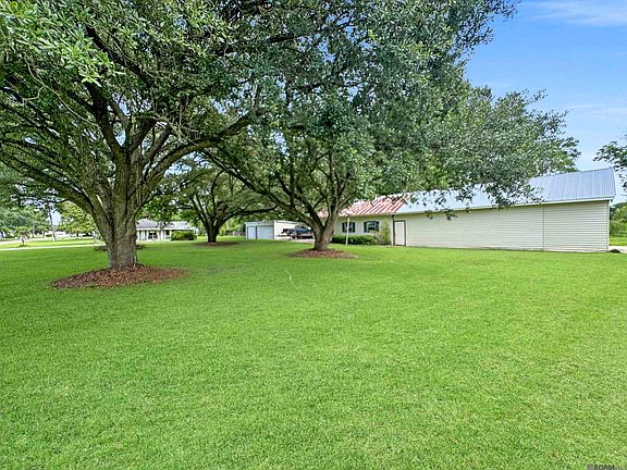 5th image of 40467 Jason Kinchen Ln