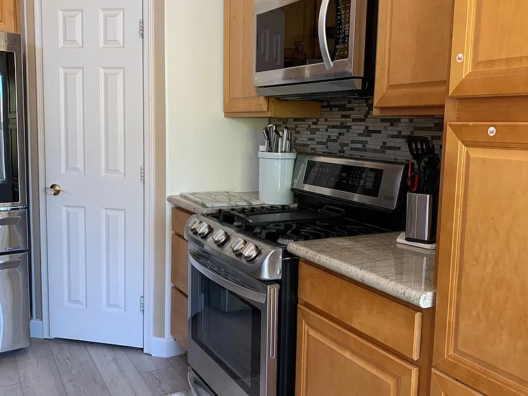 6164 E Virginia St — Photo 2