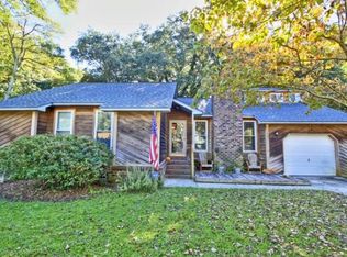 826 Targave Rd, Charleston, SC 29412