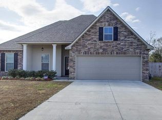 41359 Sapphire Ave, Gonzales, LA 70737