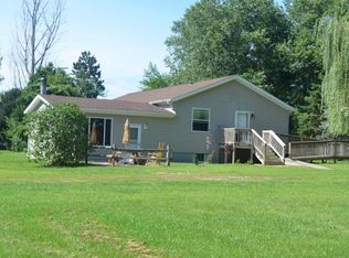 61044 Farrand Rd, BURR OAK, MI 49030
