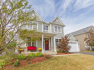 410 Mooresfield St, Elgin, IL 60124