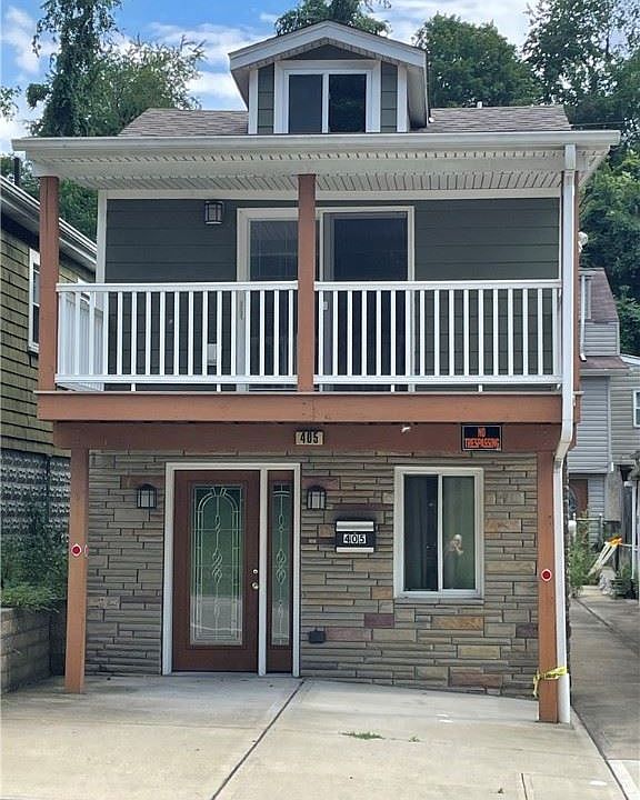 1st image of 405 Parker St