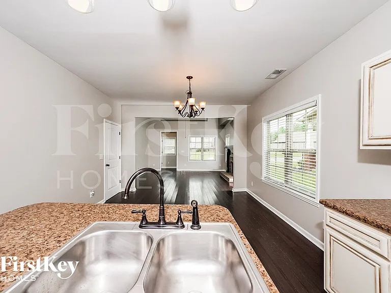 345 Deer Creek Way — Photo 6