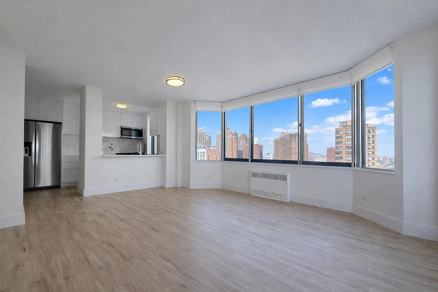 1735 York Avenue — Photo 3
