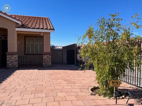 5975 Garden Vista St, Las Vegas, NV 89113