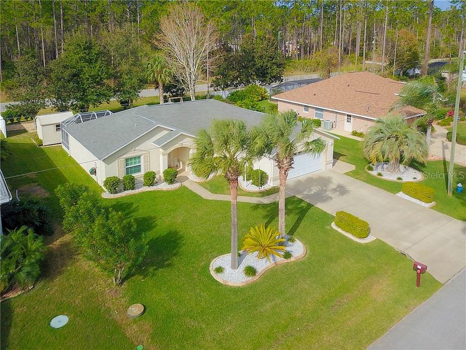 Home For Sale In PALM COAST EASTHAMPTON SEC 34
