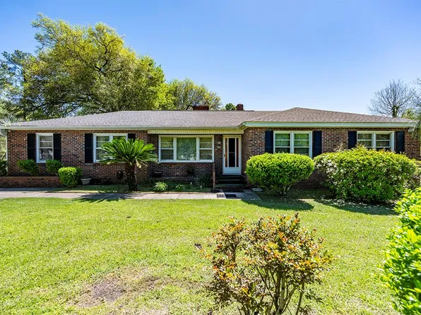 210 Elizabeth Ave, Albany, GA 31705