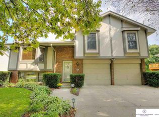 4867 S 157th St, Omaha, NE 68135