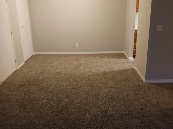 Seven Oaks Apartments, 771 Lakeview Dr #A657a92c0, Henderson, KY 42420