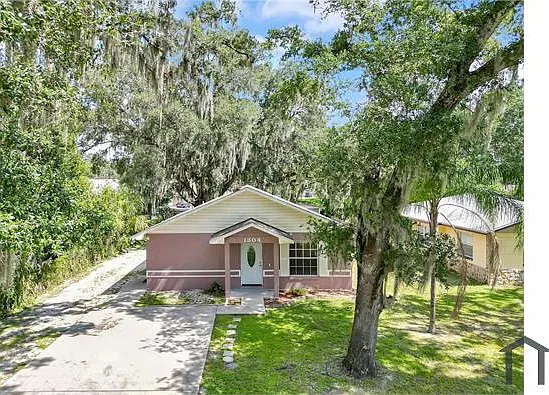 3 bed, 1050 sqft, $2,195 — Photo 2
