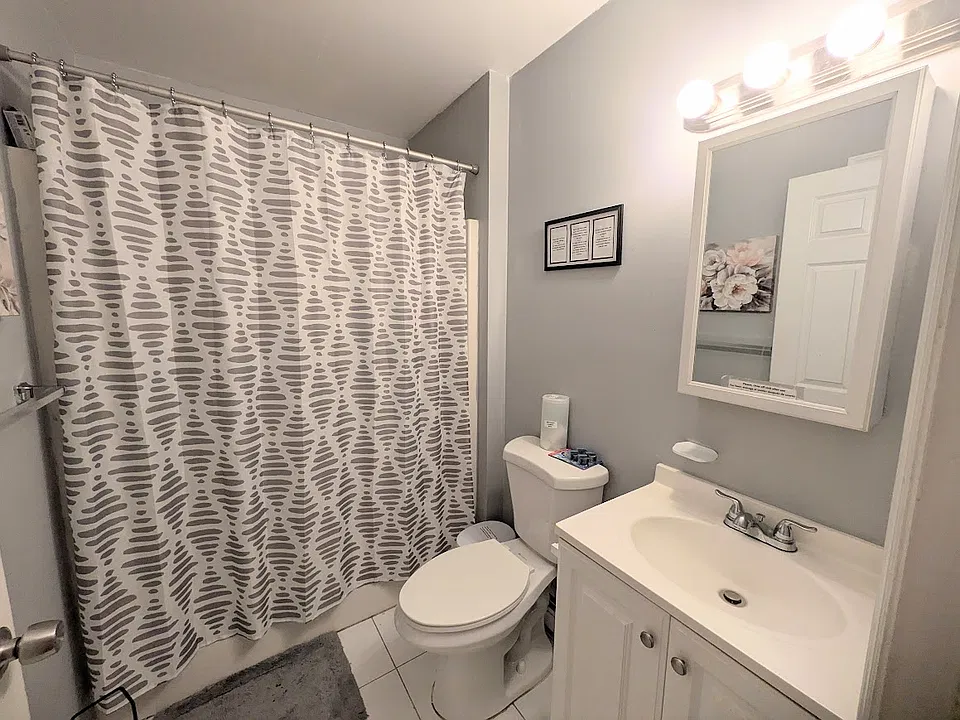 42 Elizabeth St #42