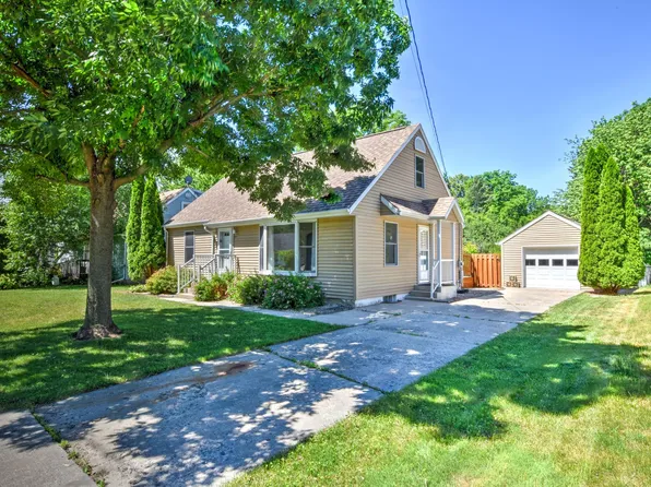 (undisclosed Address), Monona, WI 53716