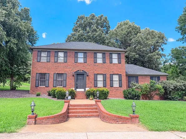 3420 Chur Dr, Madisonville, KY 42431