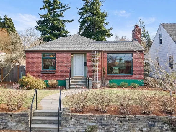 4122 55th Avenue SW, Seattle, WA 98116