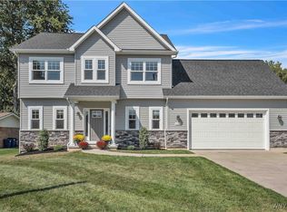 1732 Dodge Rd, East Amherst, NY 14051