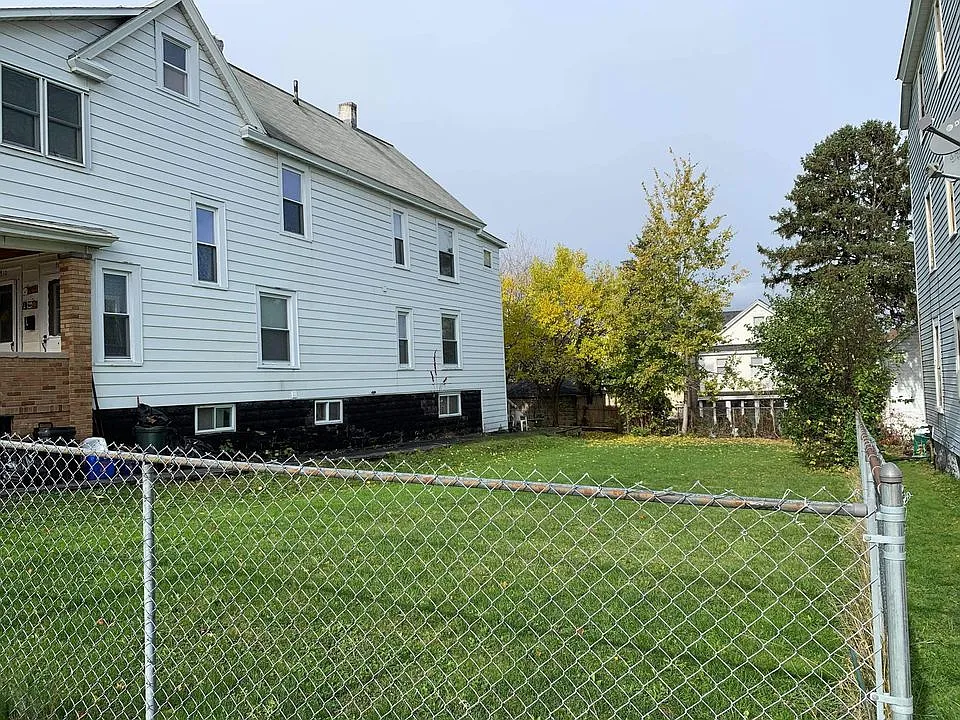 Building Photo - 308 Whittier Ave #2