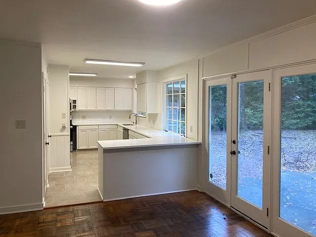 3982 Nassau St — Photo 4