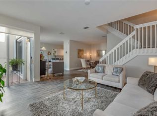 1601 Seagrape Way, Hollywood, FL 33019