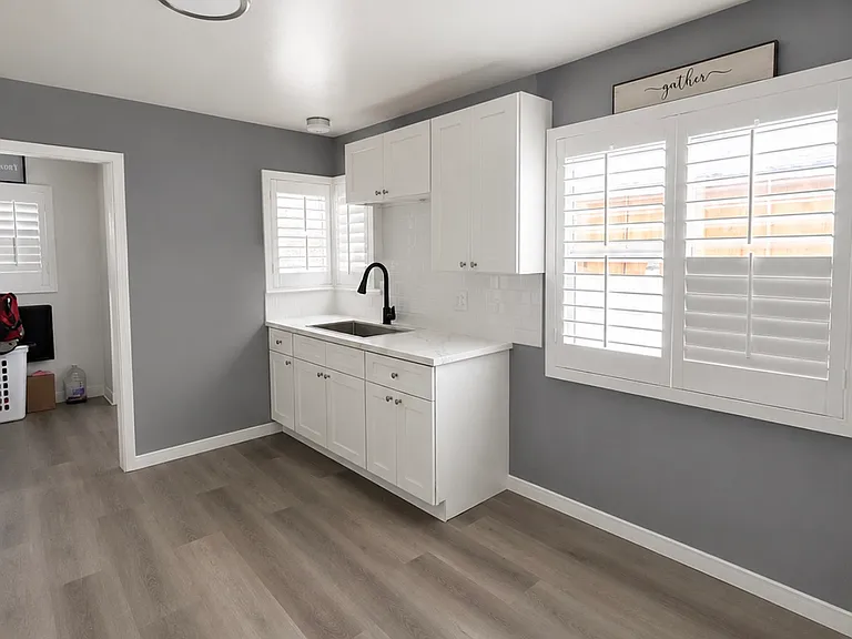 11816 Garfield Ave — Photo 6