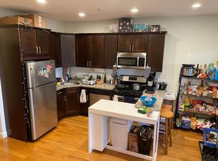 21 Washburn St, Dorchester, MA 02125