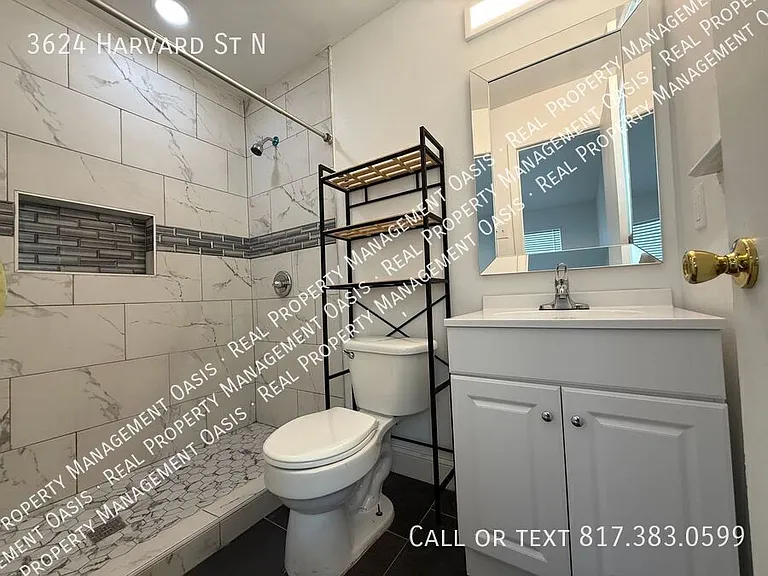 3624 Harvard St N — Photo 9