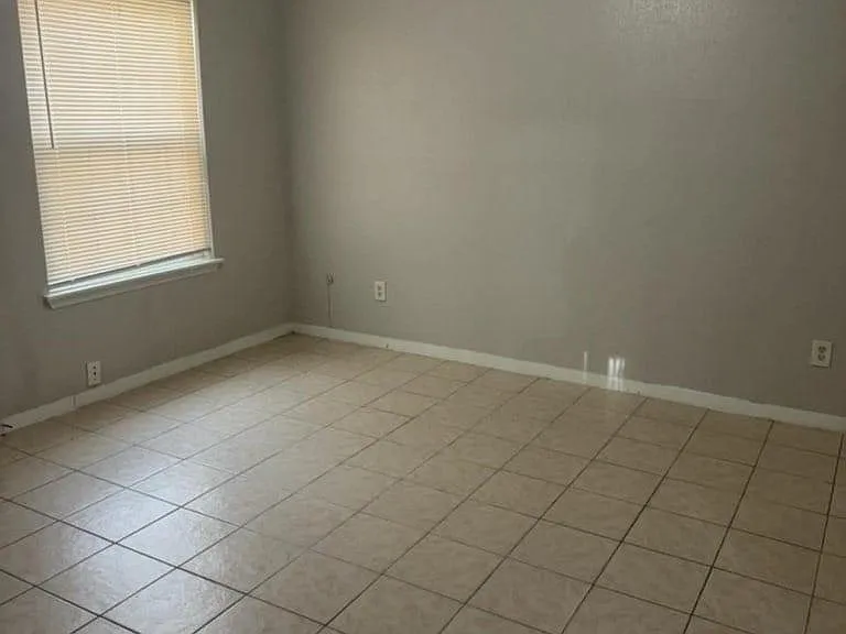 9809 Richmond Ave #G12 — Photo 29