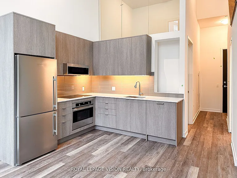 250 Lawrence Ave W #105 — Photo 8