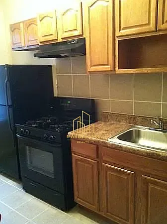 245-244 Roseville Ave #2033 — Photo 2
