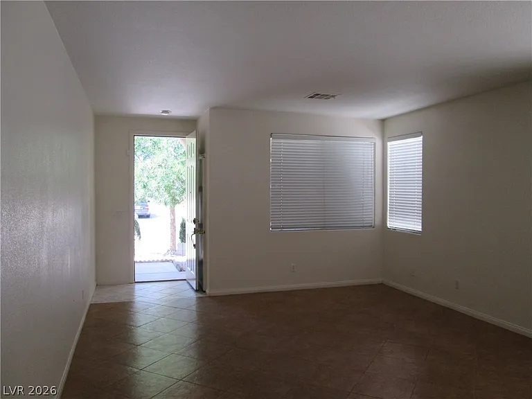 8049 Palace Estate Ave — Photo 6