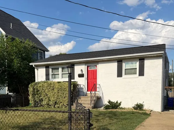 2001 S Lorton St, Arlington, VA 22204