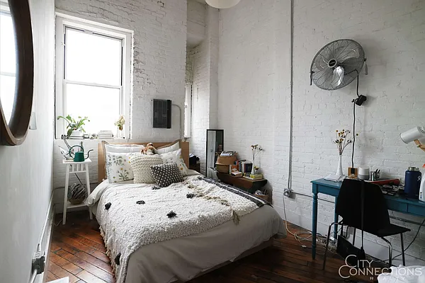 Rented by City Connections Realty | media 11