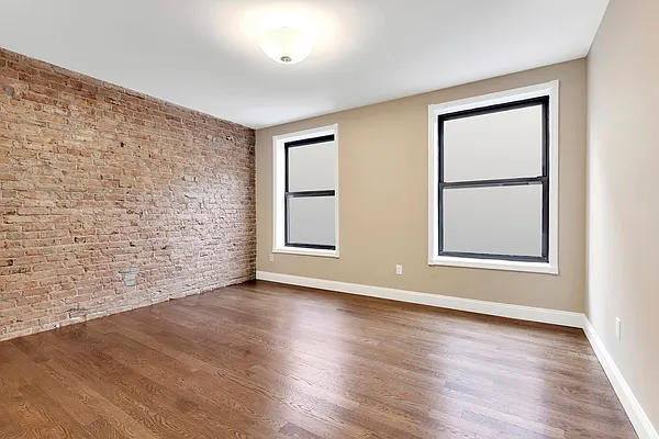 Rented by Cooper & Cooper Real Estate | media 22