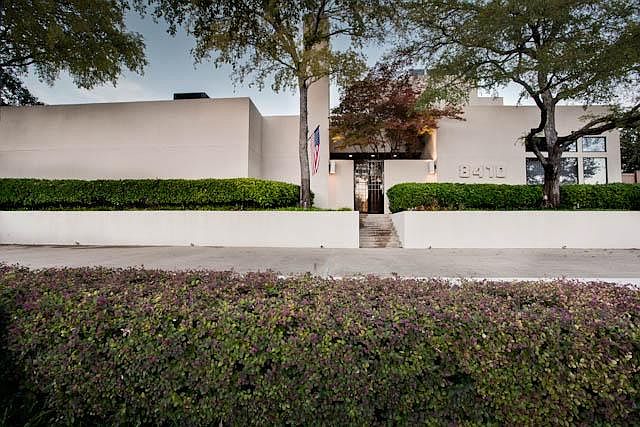 1st image of 8410 Clover Meadow Dr