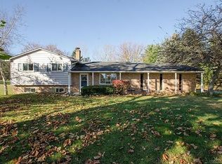 7888 Poppy Ln, Saline, MI 48176