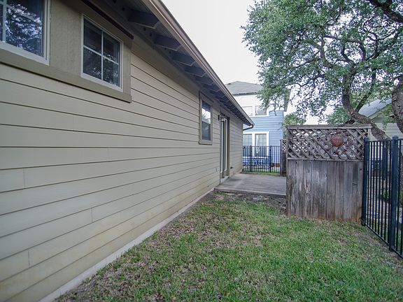 5th image of 13604 Caldwell Dr APT 13