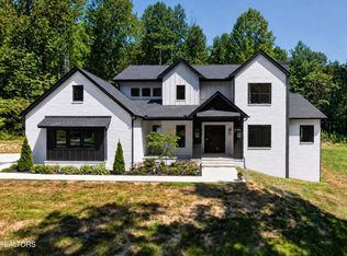 2360 W Gallaher Ferry Rd, Knoxville, TN 37932