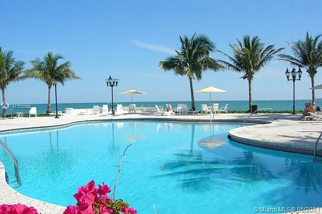 19126 Fisher Island Dr #19126 — Photo 40