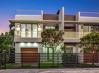 1221 SW 12th Ct, Miami, FL 33135