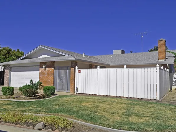 1849 Burgundy Dr, Escalon, CA 95320