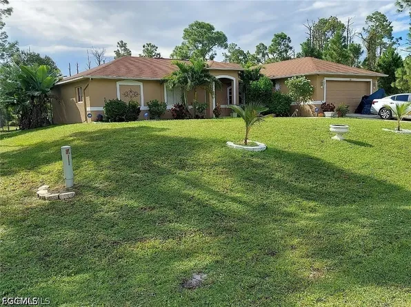 764 Chapman Ave S, Lehigh Acres, FL 33974