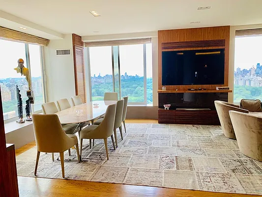 Sold by Compass | media 2