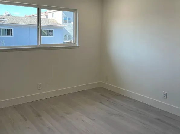 225 Atlanta Ave #225, Huntington Beach, CA 92648