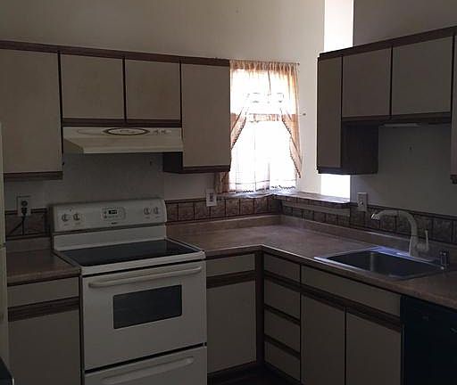 2nd image of 4518 Saint Thomas Ave