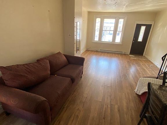 3rd image of 2956 Weikel St
