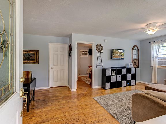 5th image of 14510 SE 170th St