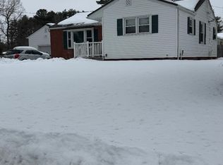 228 Acrebrook Rd, Springfield, MA 01129