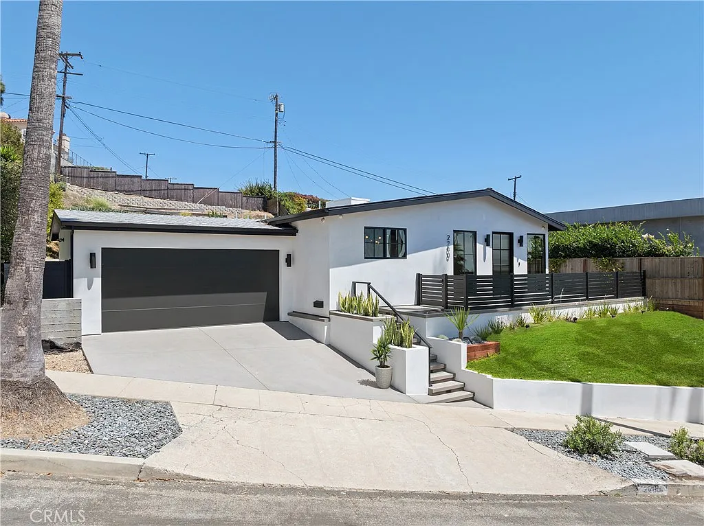 3 bed, 2030 sqft, $6,500 — Photo 4